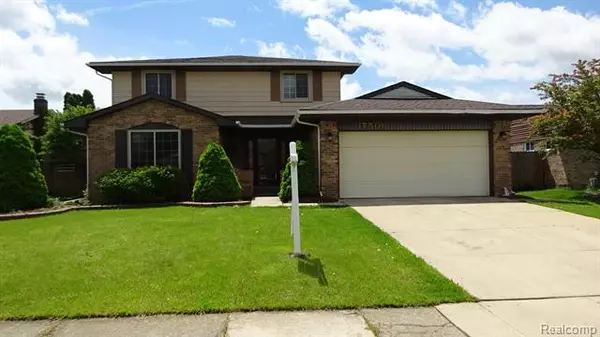 17501 DAWNSHIRE CRT, Brownstown, MI 48193