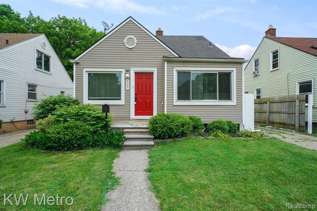 527 S CAMPBELL RD, Royal Oak, MI 48067