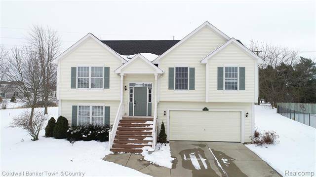 2866 BONNY BROOK DR, Oceola Twp, MI 48843