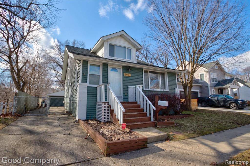 2937 Wakefield RD, Berkley, MI 48072