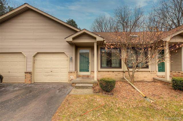 2557 COMMERCE RD, Wolverine Lake Vlg, MI 48390