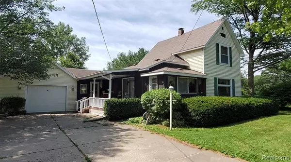 12161 VIENNA RD, Montrose Twp, MI 48457