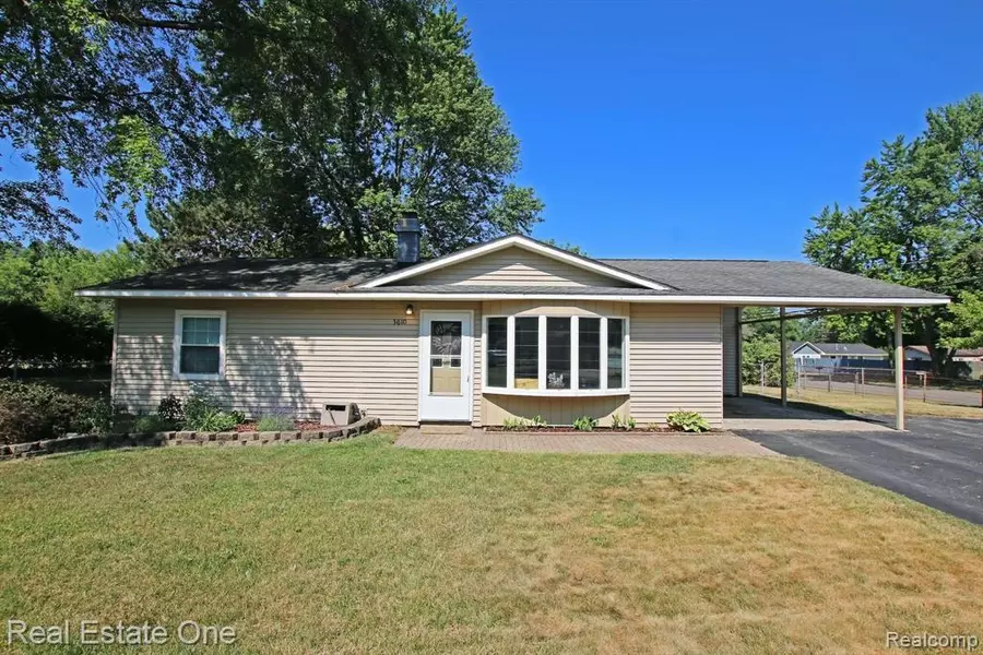3610 COLEPORT ST, Orion Twp, MI 48359