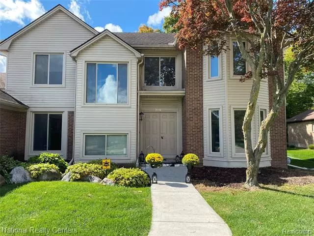 38011 ERIC Court, Farmington Hills, MI 48335