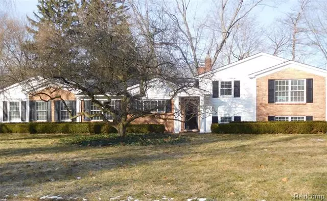 408 HILLBORO Drive, Bloomfield Hills, MI 48301