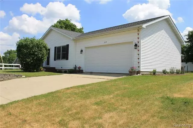 117 LAFAYETTE Street, Grass Lake, MI 49240