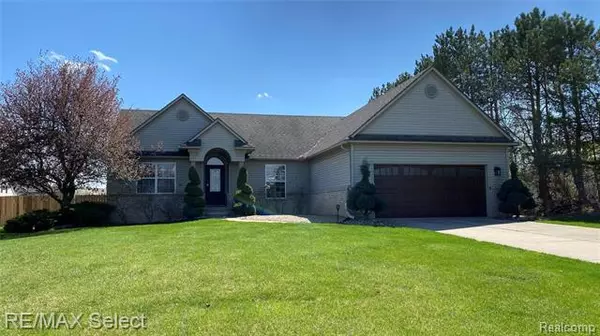 5442 CHATHAM Lane, Grand Blanc, MI 48439