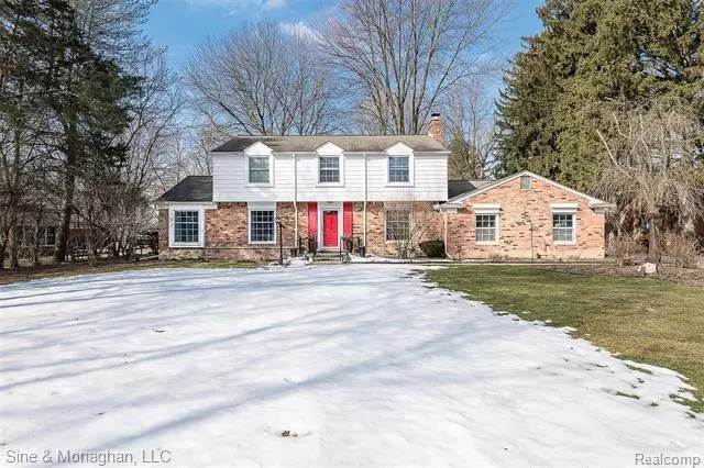 32467 EVERGREEN Road, Beverly Hills, MI 48025