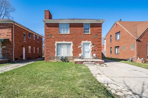 18465 HOOVER Street, Detroit, MI 48205