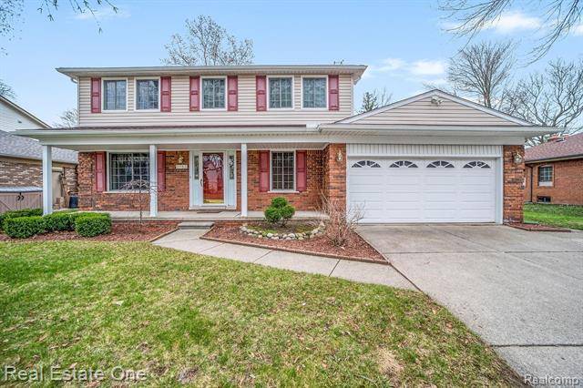 2762 RANIERI Drive, Troy, MI 48085