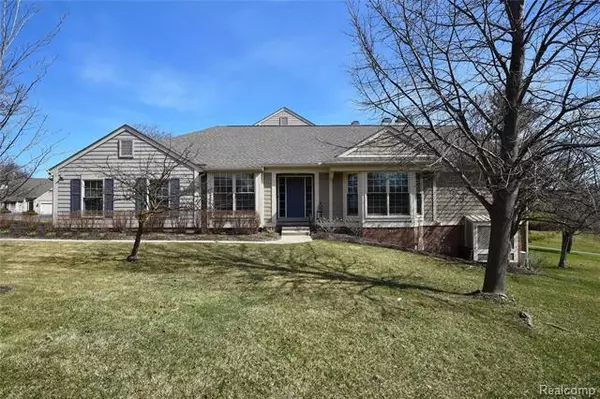 756 BRIAR HILL Lane, Bloomfield Hills, MI 48304