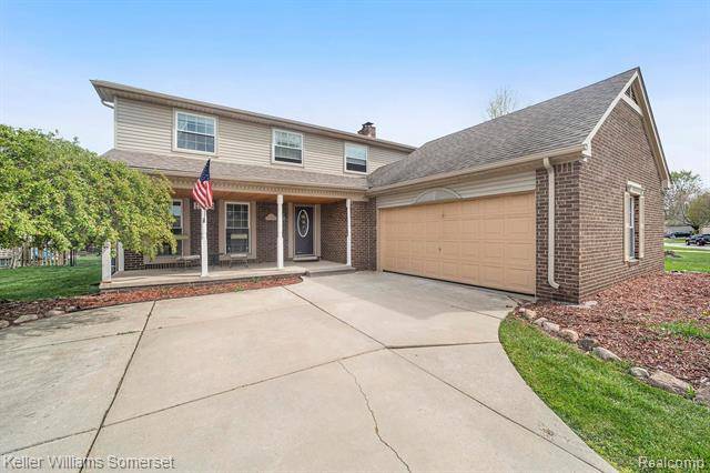 41924 AMBERLY Drive, Clinton Twp, MI 48038