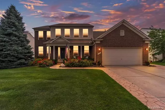 Holly Twp, MI 48442,252 VALLEY STREAM Drive