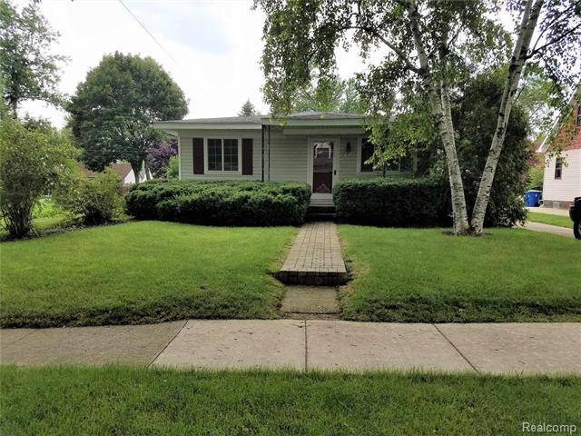 330 EXMOOR Road, Waterford Twp, MI 48328