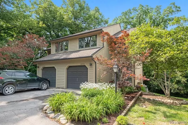 1890 W Liberty Street, Ann Arbor, MI 48103