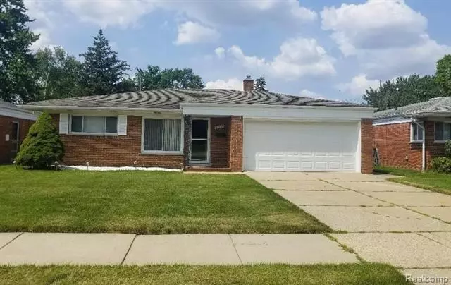 25135 PATRICIA Avenue, Warren, MI 48091