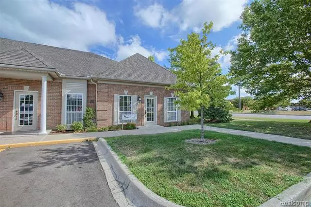 Macomb Twp, MI 48044,46851 GARFIELD Road