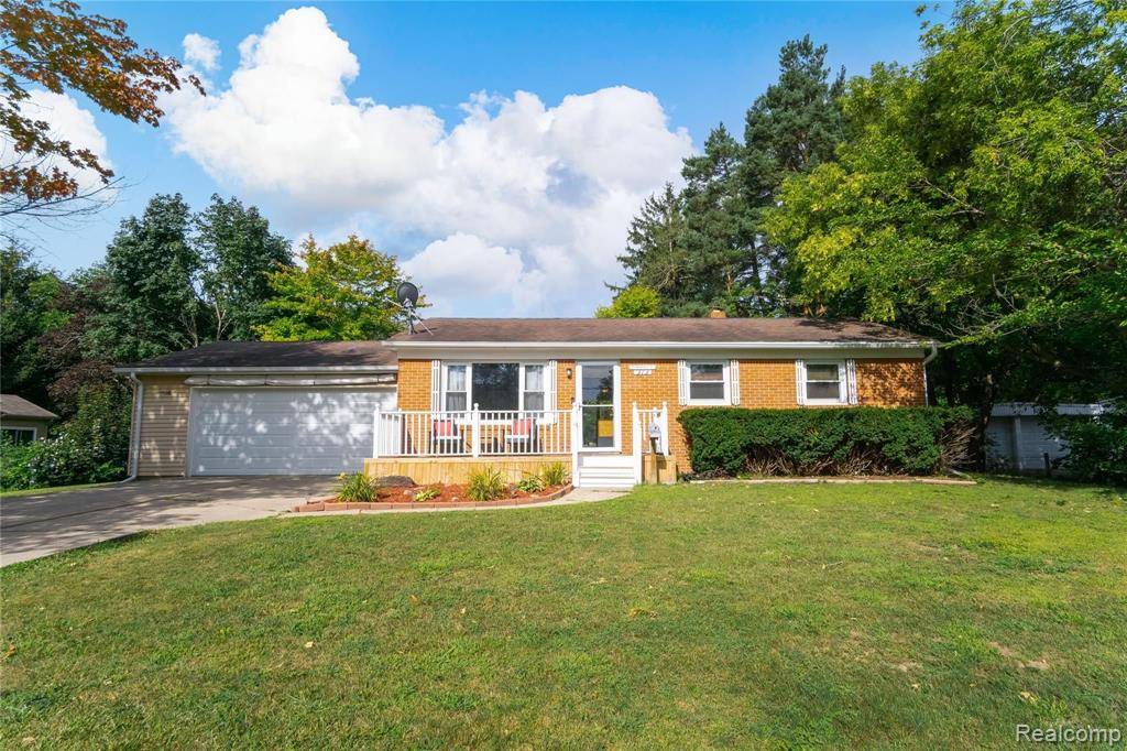 313 LELAND Street, Flushing, MI 48433
