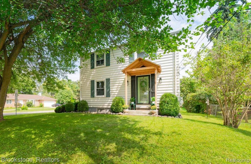 6828 John R Road,  Troy,  MI 48085