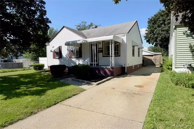 26041 BLUMFIELD Street, Roseville, MI 48066