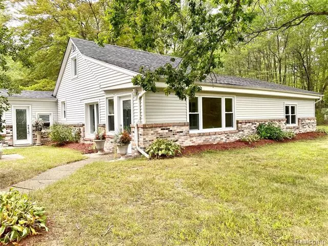 3439 ABBOTTSFORD Road, Clyde Twp, MI 48049