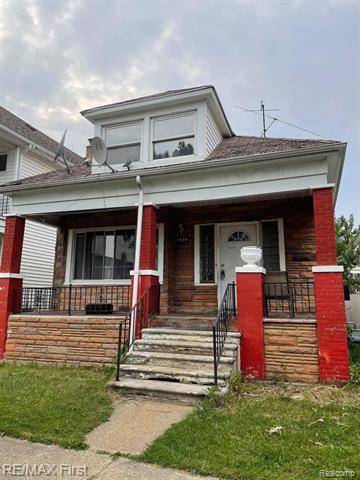 2679 ZINOW Street, Hamtramck, MI 48212