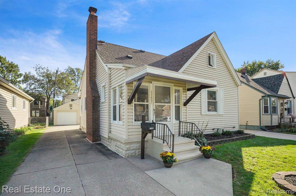 1149 OXFORD Road, Berkley, MI 48072