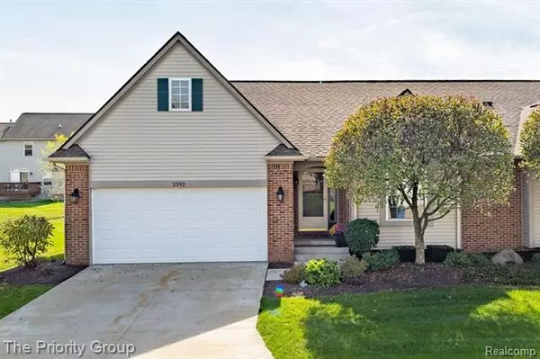 2592 KATSURA LANE, Howell, MI 48855