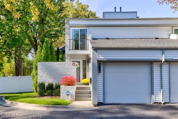 414 E 5TH Street,  Royal Oak,  MI 48067