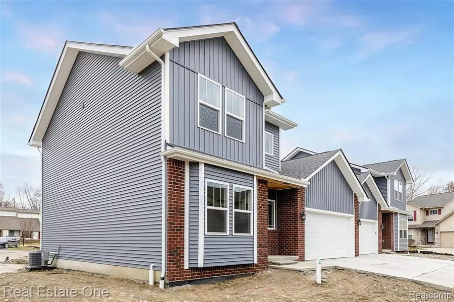 138 Jordyn Way Bldg#: 5 18, Oxford Vlg, MI 48371