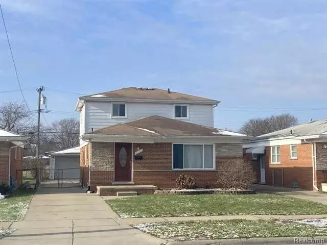 6585 ROBINDALE Avenue, Dearborn Heights, MI 48127