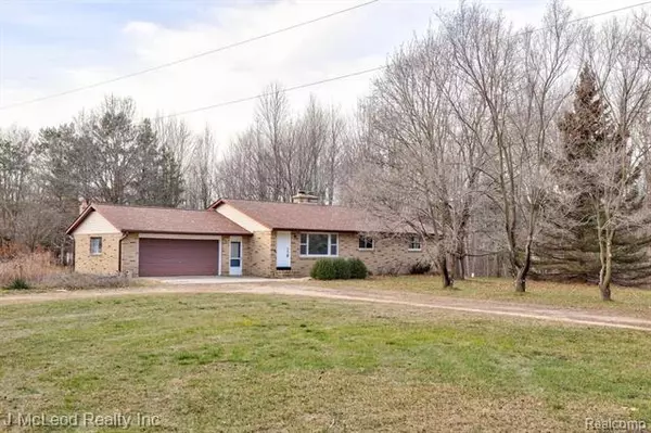 4744 LEIX Road, Mayville, MI 48744