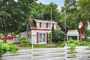 White Lake Twp, MI 48386,8685 HIGHLAND Road