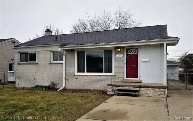 216 GILMAN Street, Garden City, MI 48135