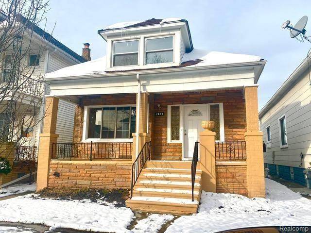 2679 ZINOW Street, Hamtramck, MI 48212