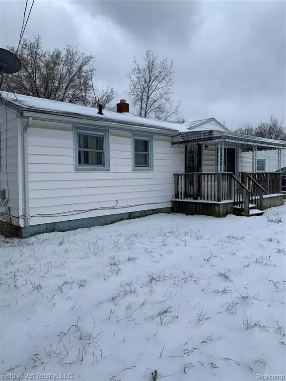 1316 E YALE Avenue, Flint, MI 48505