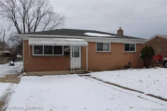 32524 WARNER Drive, Warren, MI 48092