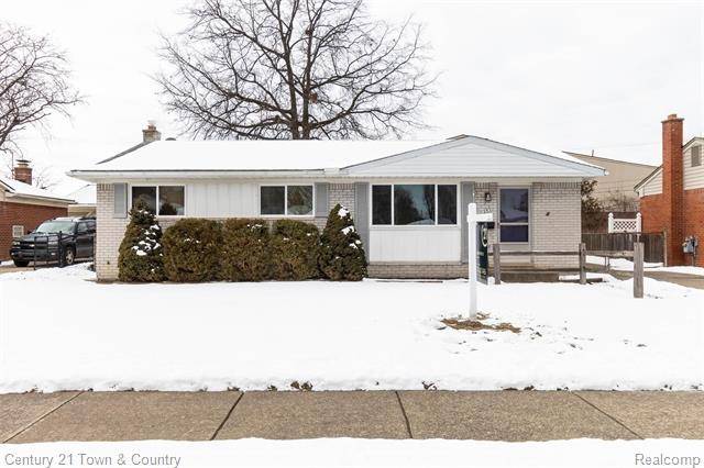 253 GREENWOOD Street, Garden City, MI 48135