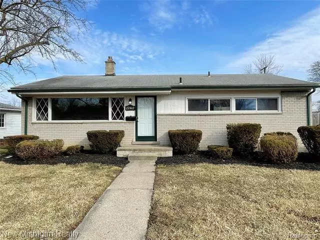 22443 THOMSON Street, Clinton Township, MI 48035