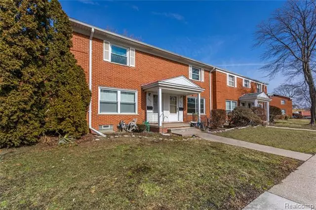 7017 GARLING Drive, Dearborn Heights, MI 48127