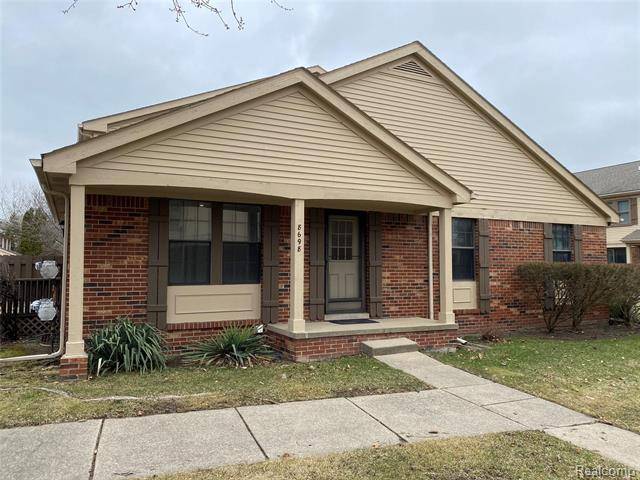 8698 FOREST Court, Warren, MI 48093