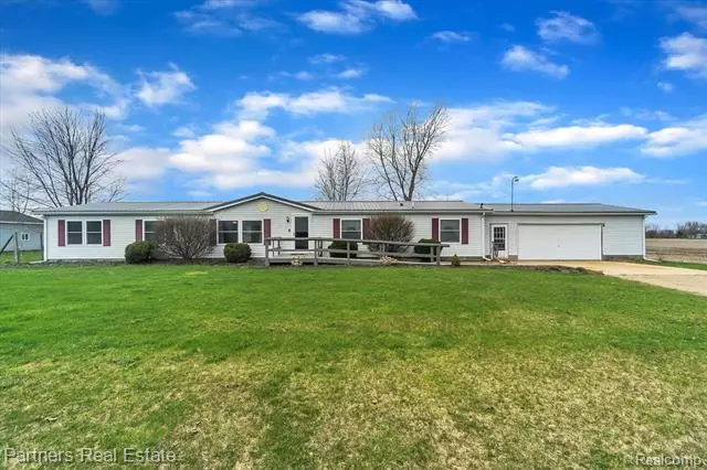19272 S Hemlock Road, Brady Twp, MI 48649
