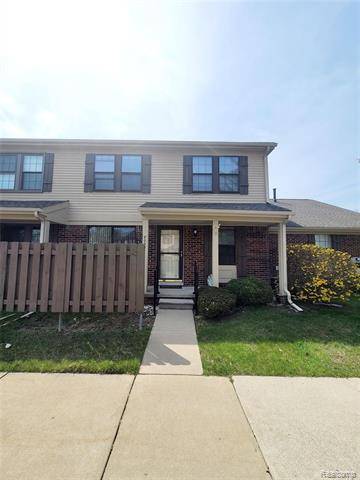 8092 Willow Lane, Warren, MI 48093