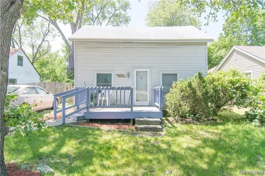 19911 INKSTER Road, Livonia, MI 48152