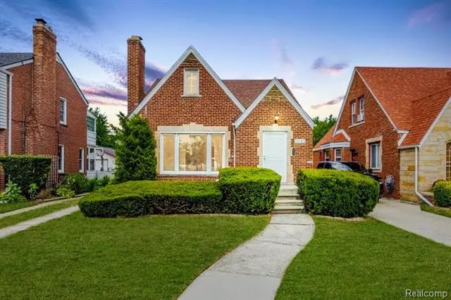 Detroit, MI 48224,10685 BALFOUR Road