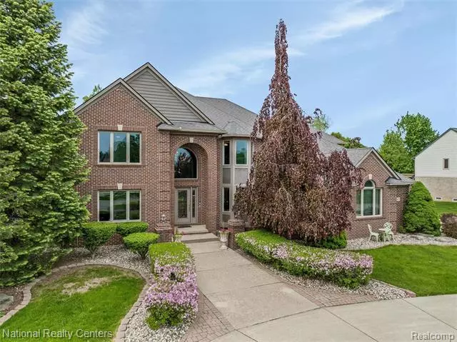 12473 HOWLAND PARK Drive, Plymouth, MI 48170