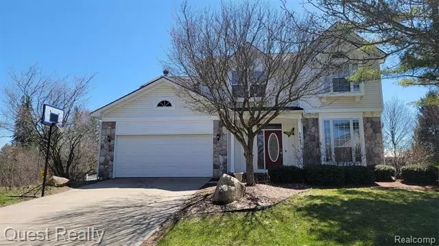 5005 Leyland Drive, Clarkston, MI 48348