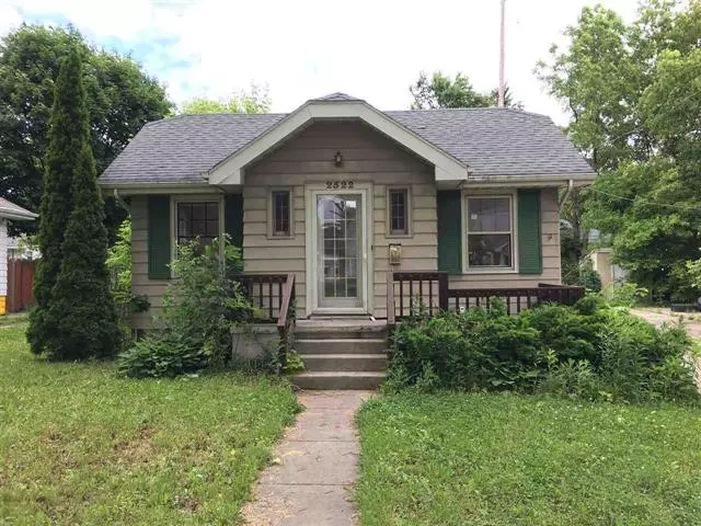 2522 Paducah, Flint, MI 48504