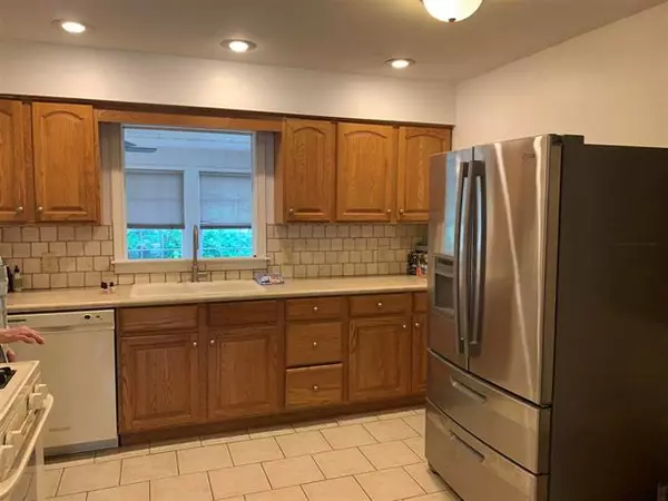 Montrose, MI 48457,217 Feher Drive