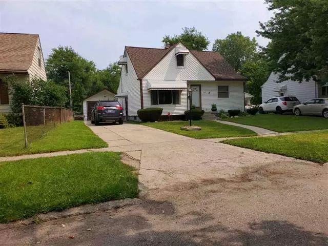 1602 Greenbrook, Flint, MI 48507